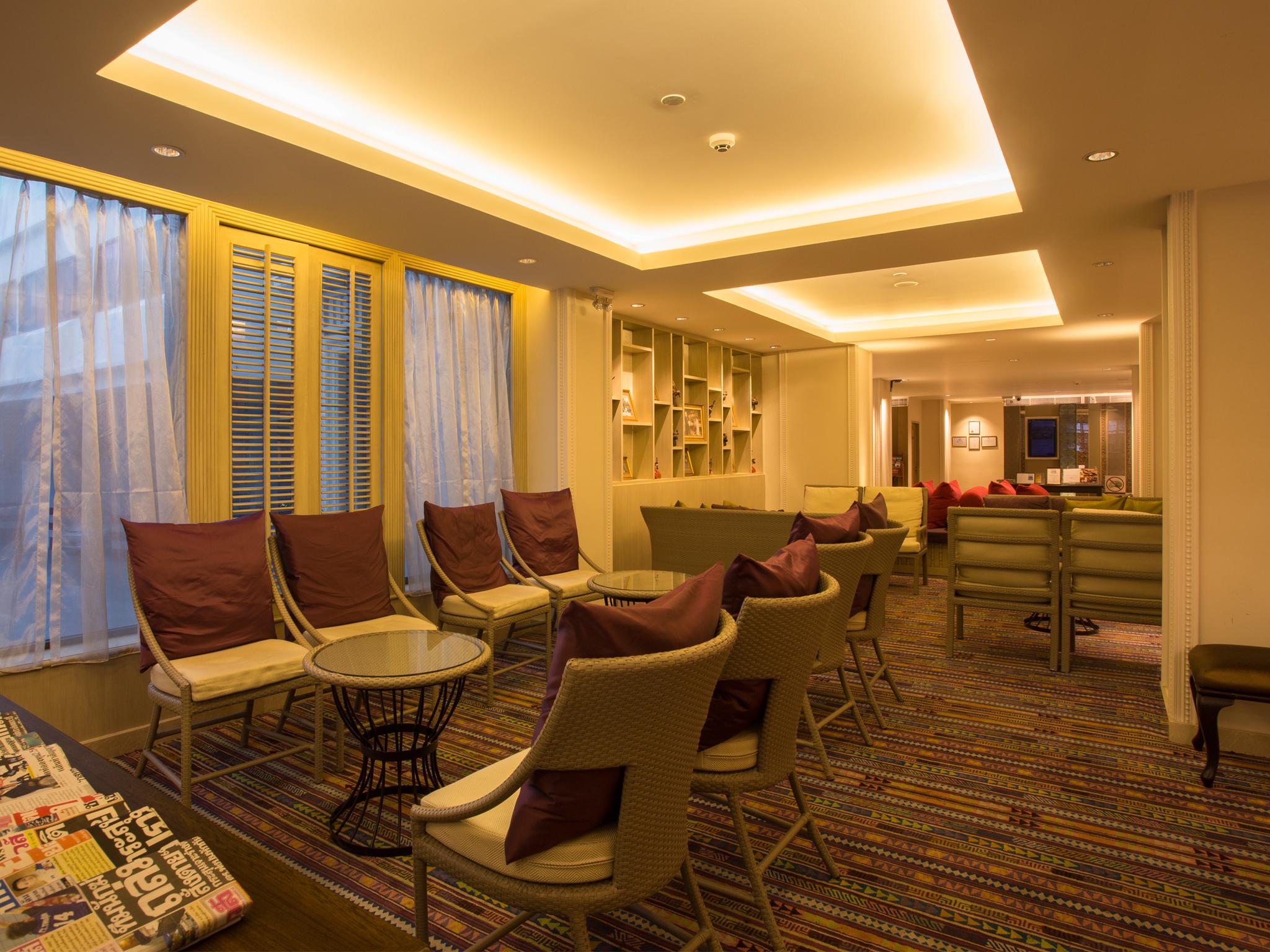 Dusit Princess Chiang Mai Exterior foto